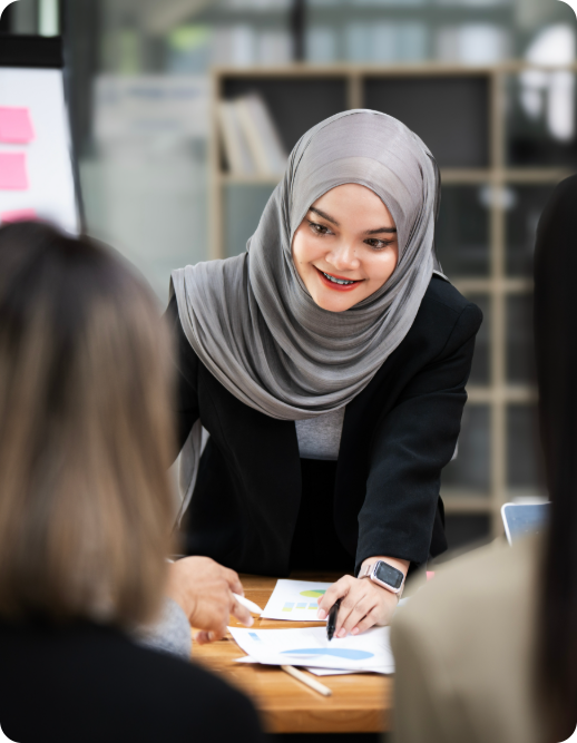 Tim Profesional PT JIS Sedang Bekerja